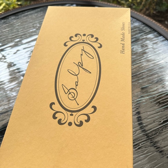 Hand-made woven leather mules: By Salpy. Made in USA Original price $365. - Picture 8 of 10